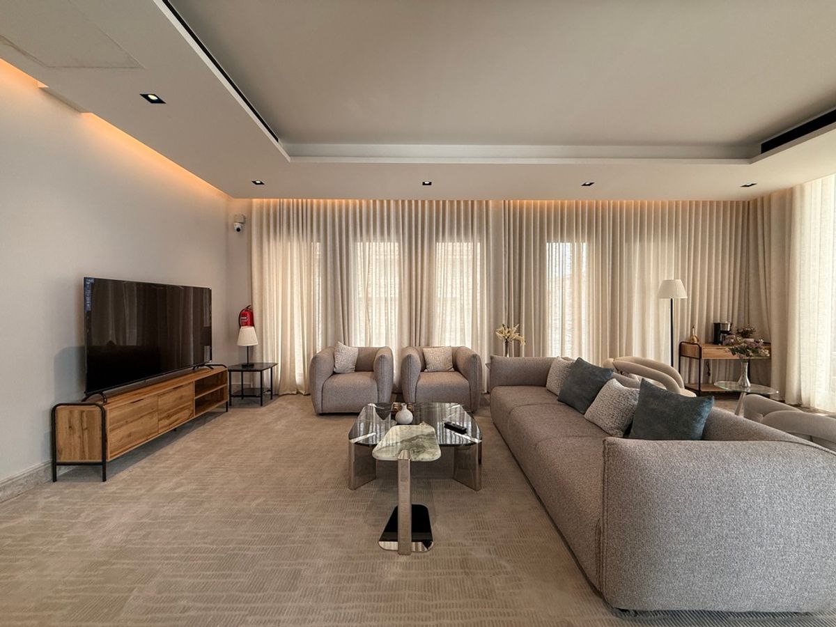 Satel | Properties