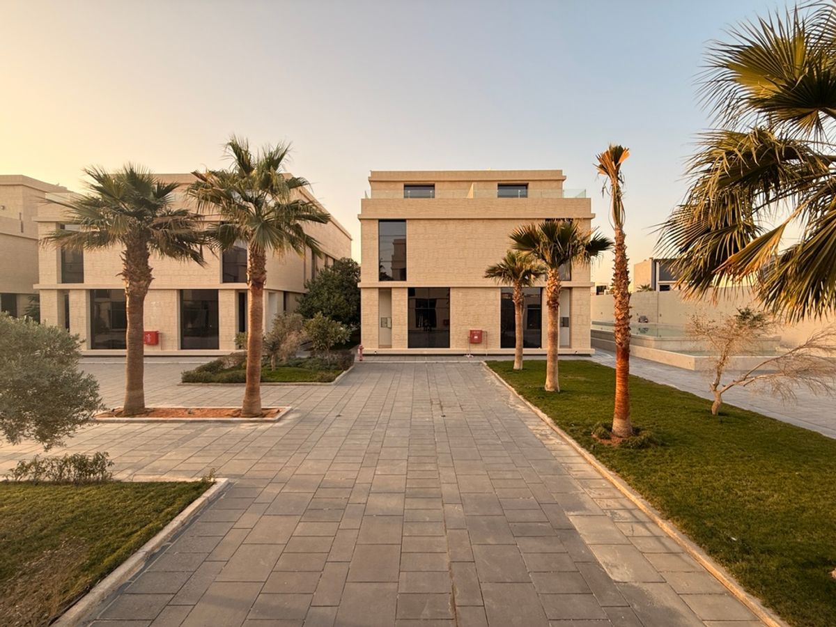 Satel | Properties